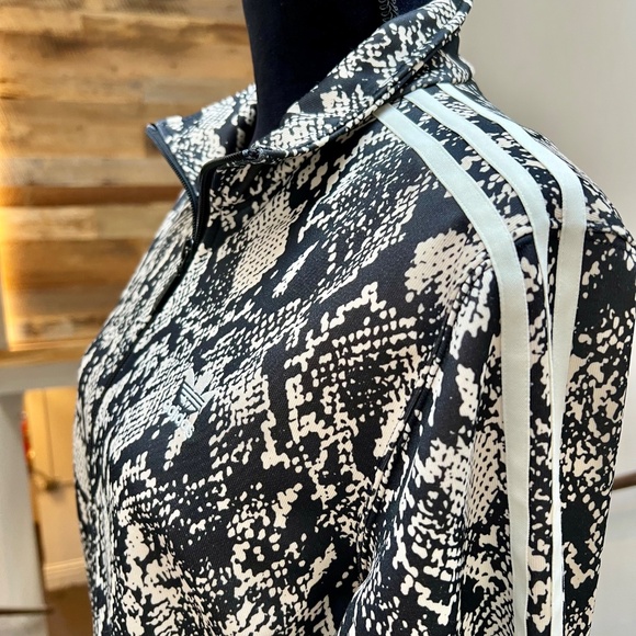 🌸 Adidas Python Allover Print Track Women's Top - Picture 4 of 7